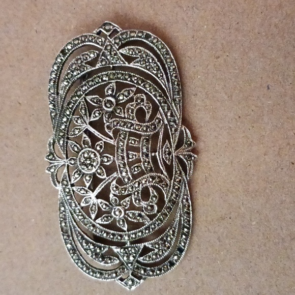 Jewelry - Brooch Antique jewelry ✨️